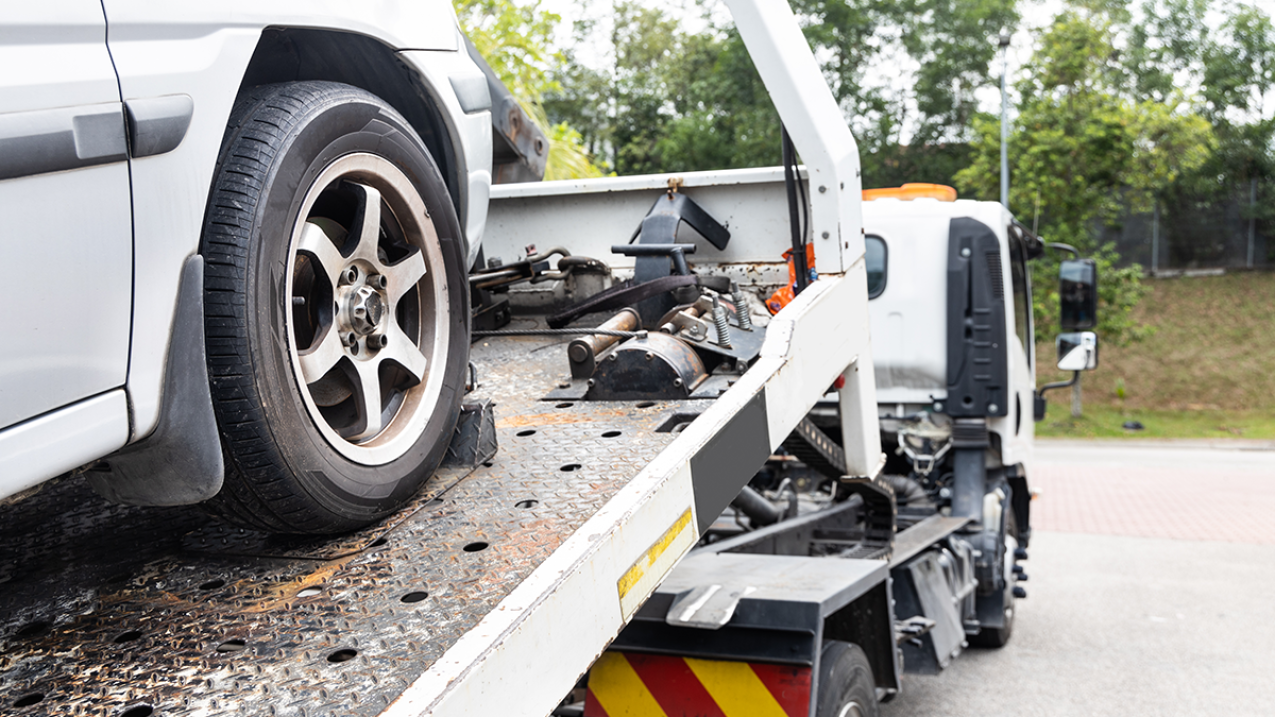 ACİL YOL YARDIM VE OTO ÇEKİCİ
